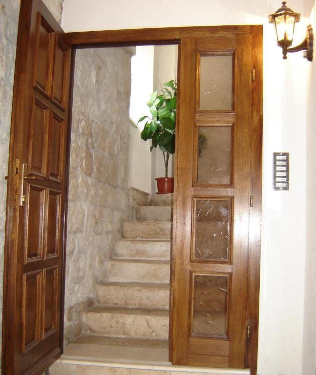 Carol Rooms Trogir Exterior foto